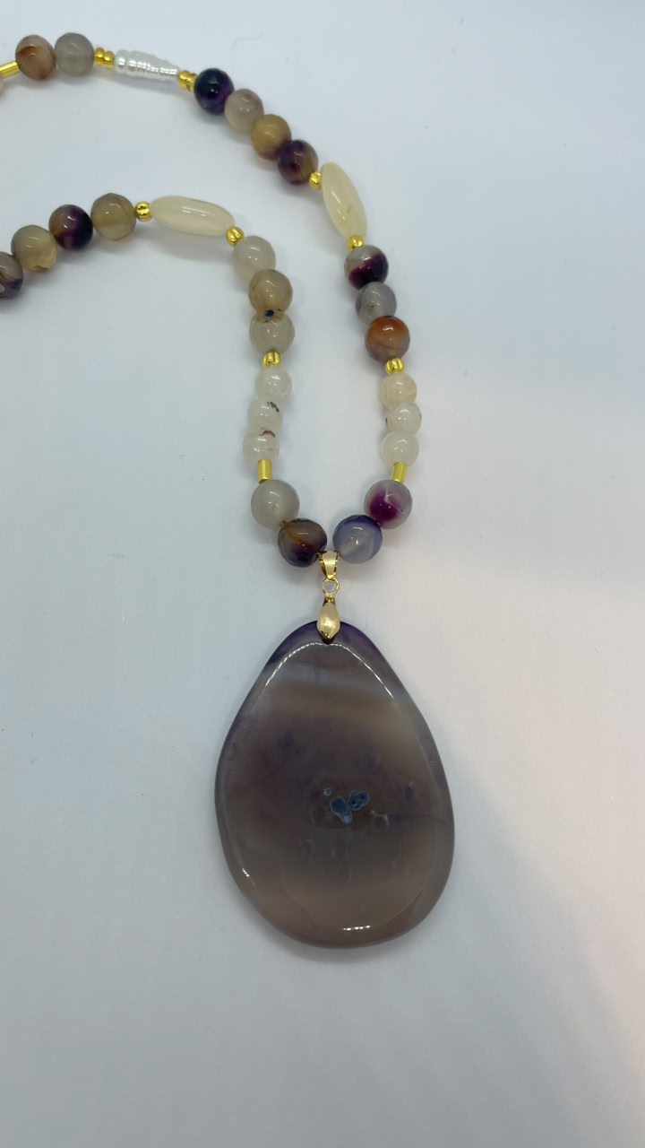 Ocean Mist Agate Necklace - Image 2