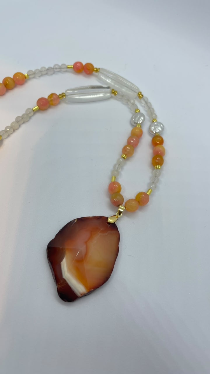 Sunset Glow Agate Necklace - Image 2