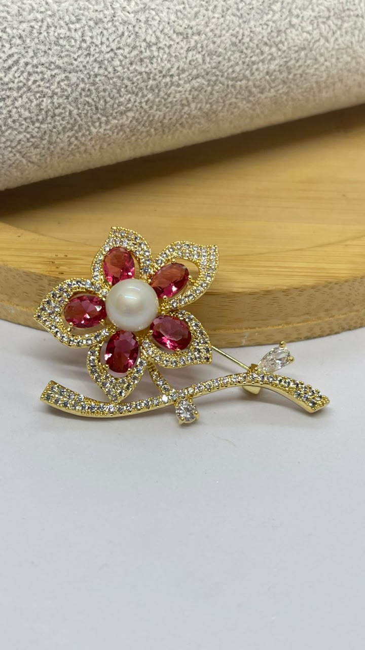 Vintage Rose Brooch Pin